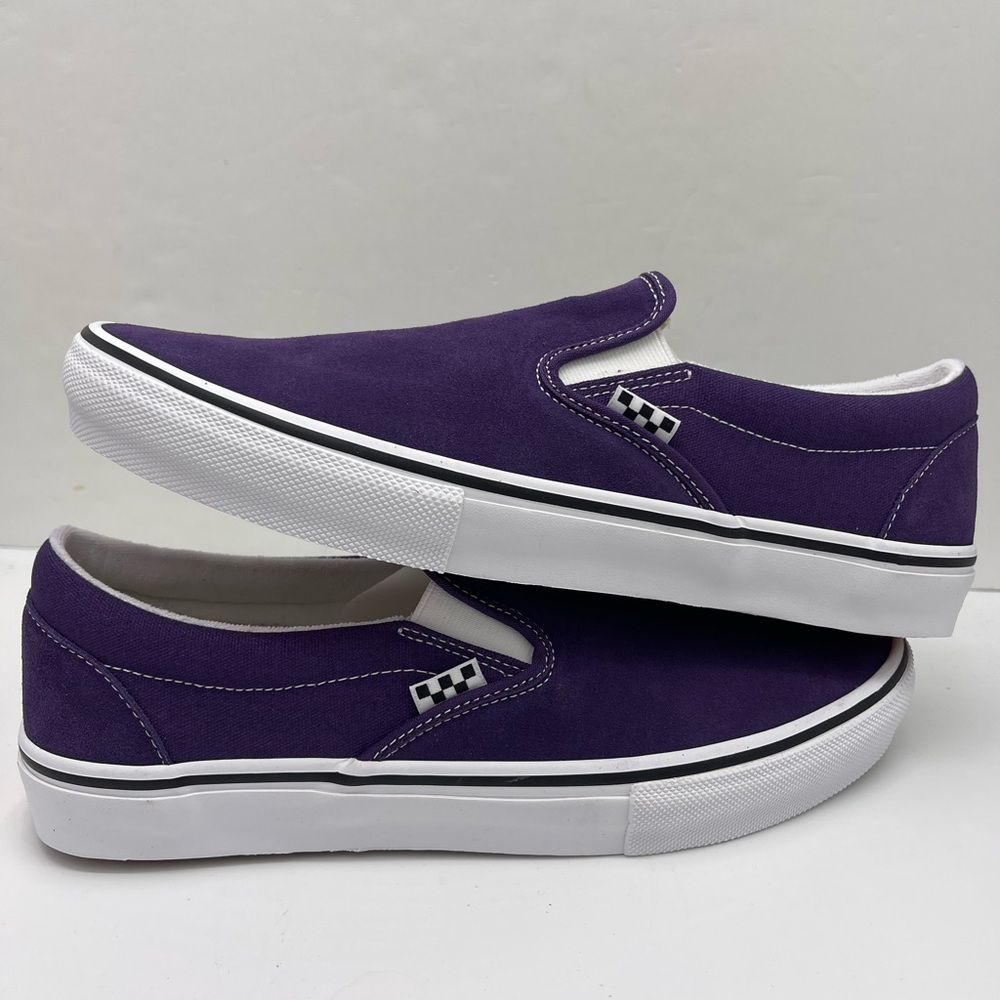 Vans Men’s Classic Purple Skate Slip-On
Purple/Black
VN0A2Z31PCA Sneakers - Picture 16 of 16